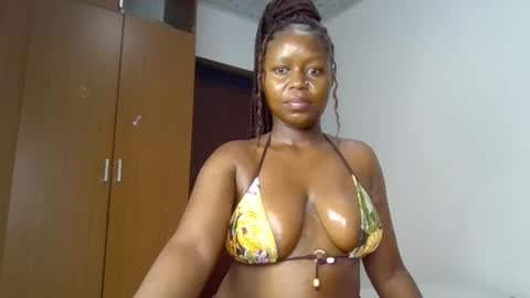 Snapshot of nina_ray1 chatting on January 18, 2026, 1:09 am Nina online show from January 18, 2026, 1:09 am