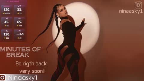 Snapshot of ninaa_sky chatting on January 7, 2025, 9:03 pm    online show from January 7, 2025, 9:03 pm