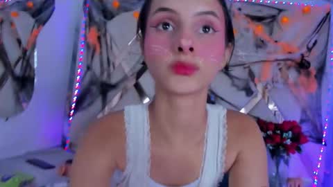 Snapshot of ninahtx chatting on October 27, 2025, 8:35 pm ninahtx online show from October 27, 2025, 8:35 pm