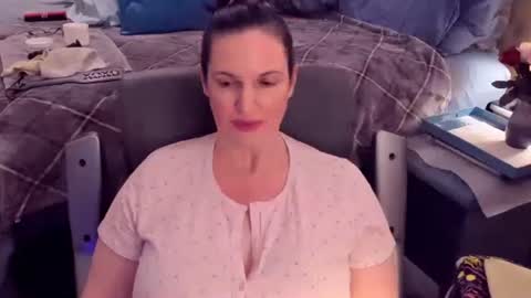 Snapshot of ninajaymes chatting on January 20, 2025, 4:21 am Nina Jaymes online show from January 20, 2025, 4:21 am