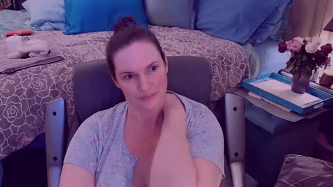 Snapshot of ninajaymes chatting on February 9, 2025, 6:01 am Nina Jaymes online show from February 9, 2025, 6:01 am