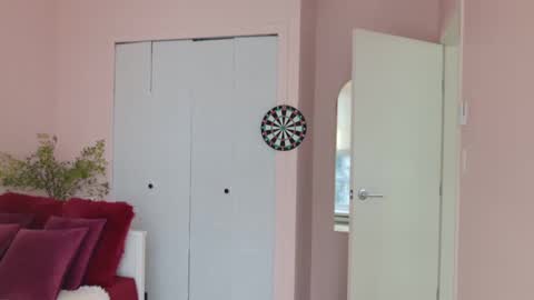 Snapshot of ninaoneil chatting on February 25, 2025, 11:44 pm NinaOneil online show from February 25, 2025, 11:44 pm