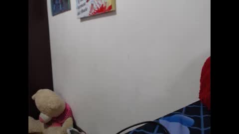 Snapshot of ninapalmer chatting on June 4, 2026, 7:42 pm Ninapalmer online show from June 4, 2026, 7:42 pm