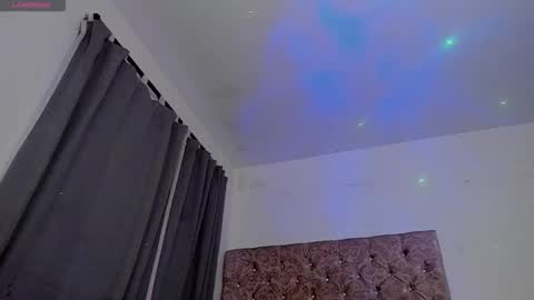 Snapshot of ninonbeart chatting on November 15, 2025, 9:54 pm Ninon Beart online show from November 15, 2025, 9:54 pm