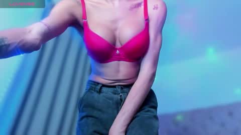 Ninon Beart online show from March 1, 2026, 5:31 am