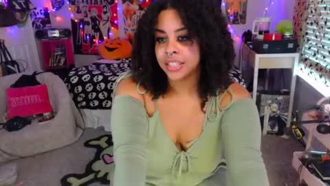Snapshot of nintendhoe_ chatting on September 24, 2025, 12:30 pm kiwi online show from September 24, 2025, 12:30 pm