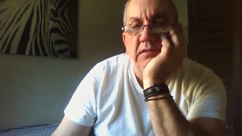 Snapshot of nionios67 chatting on January 16, 2026, 9:13 am Dennis online show from January 16, 2026, 9:13 am