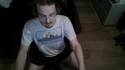 Snapshot of nipsipper22 chatting on November 17, 2025, 7:25 am nipsipper online show from November 17, 2025, 7:25 am