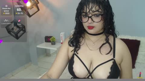 Snapshot of niquitaw chatting on February 6, 2025, 6:46 pm Niquita Doll online show from February 6, 2025, 6:46 pm