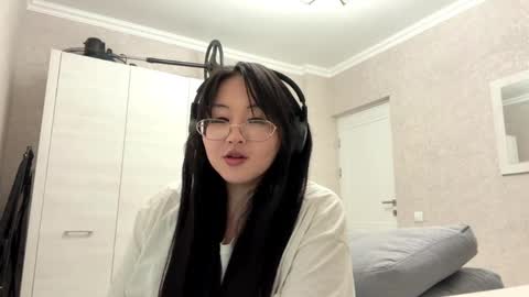 Snapshot of niranirachan chatting on March 31, 2026, 9:48 pm Nira online show from March 31, 2026, 9:48 pm