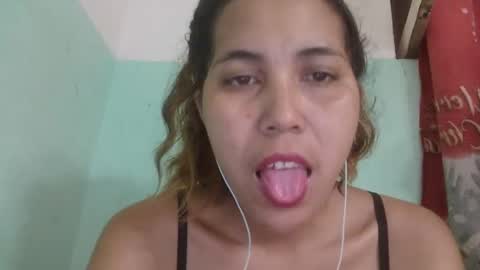 nirisouh online show from February 25, 2025, 5:04 pm