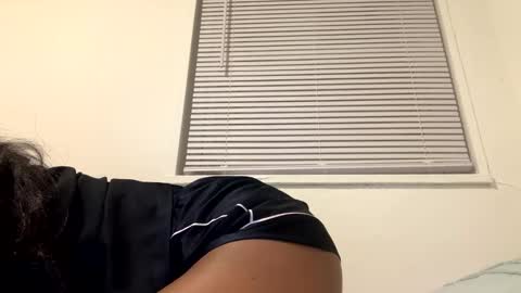 Snapshot of nirvanastar chatting on December 19, 2024, 12:45 am nirvanastar online show from December 19, 2024, 12:45 am