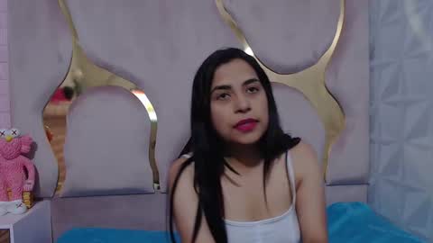 nisacandyx online show from January 16, 2025, 5:12 pm