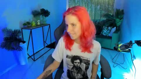 Snapshot of nitanihil chatting on September 11, 2025, 9:42 am Nita online show from September 11, 2025, 9:42 am