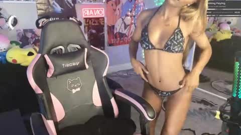 NIVIA WOLFE online show from March 4, 2025, 12:39 am