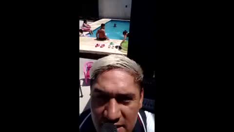 niyo_emmanuel123 online show from January 11, 2026, 5:29 pm