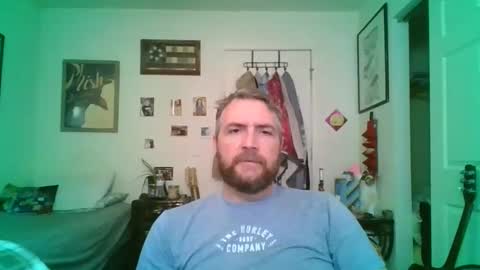 Snapshot of njoefats420 chatting on June 8, 2026, 9:59 pm njoefats420 online show from June 8, 2026, 9:59 pm