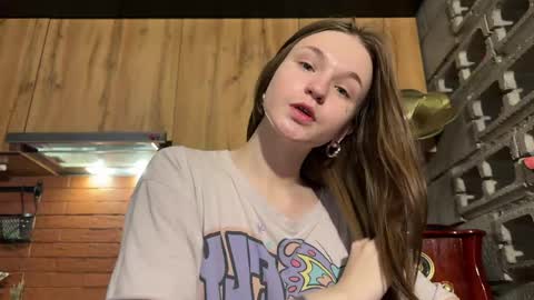 Tears Lora online show from June 6, 2026, 12:21 pm