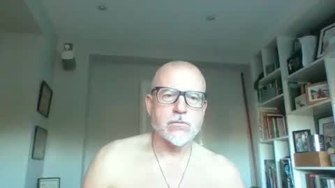 Snapshot of nmmm124347 chatting on March 17, 2026, 9:34 am nmmm124347 online show from March 17, 2026, 9:34 am