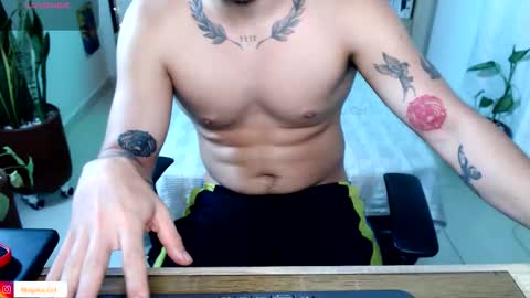 x online show from February 16, 2026, 4:52 am