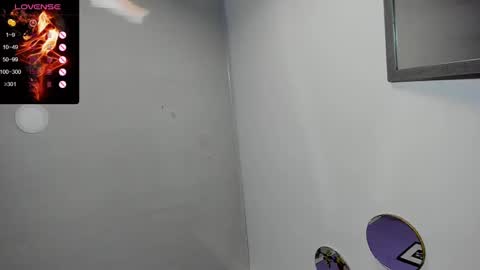 noa_bonucci online show from March 1, 2025, 6:11 pm