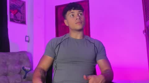 Snapshot of noah_223 chatting on February 14, 2026, 7:16 am noah_223 online show from February 14, 2026, 7:16 am