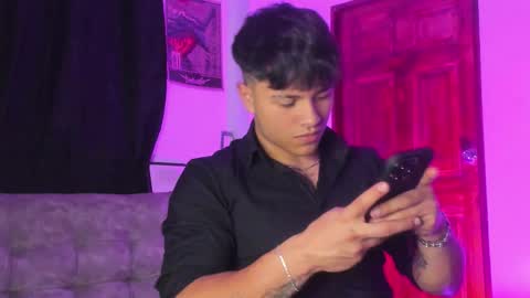 Snapshot of noah_223 chatting on February 28, 2026, 5:52 am noah_223 online show from February 28, 2026, 5:52 am