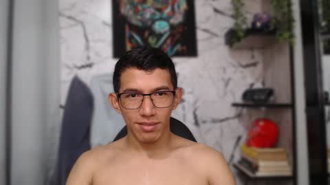 Sebastian online show from February 7, 2025, 5:51 pm