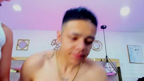 Snapshot of noah_and_kim69 chatting on February 25, 2026, 12:59 pm Zoe online show from February 25, 2026, 12:59 pm