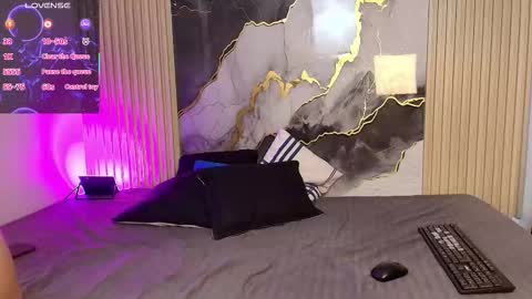   online show from March 15, 2026, 1:50 pm