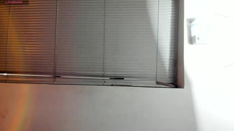 noah_dupont_ online show from November 3, 2025, 11:33 am