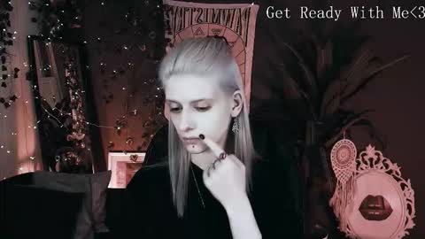 Snapshot of noah_elmer chatting on February 2, 2026, 1:21 pm REAL name LiaDM are always open online show from February 2, 2026, 1:21 pm