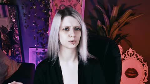 REAL name LiaDM are always open online show from April 9, 2026, 3:17 pm