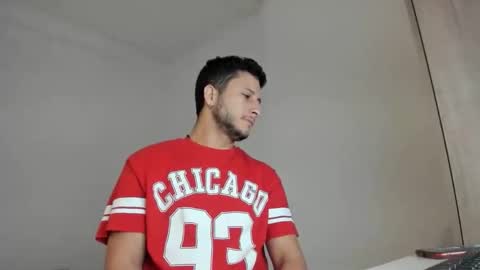 Snapshot of noah_happy07 chatting on September 20, 2025, 3:51 am Noah online show from September 20, 2025, 3:51 am