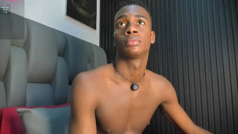Snapshot of noah_johes chatting on June 15, 2026, 8:44 pm noah_johes online show from June 15, 2026, 8:44 pm