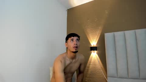 Snapshot of noah_smith05 chatting on February 11, 2026, 12:15 am noah online show from February 11, 2026, 12:15 am