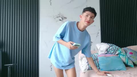 Snapshot of noah_tyler_ chatting on February 26, 2026, 7:24 pm noah tyler online show from February 26, 2026, 7:24 pm