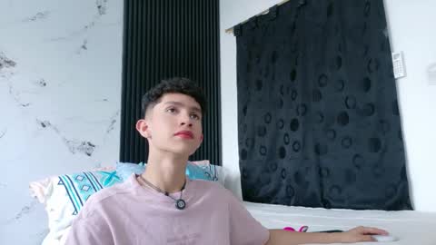 Snapshot of noah_tyler_ chatting on February 28, 2026, 7:04 pm noah tyler online show from February 28, 2026, 7:04 pm