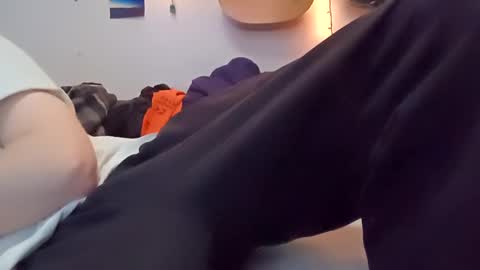 Snapshot of noah_wesley chatting on January 26, 2025, 6:17 am Noah Wesley online show from January 26, 2025, 6:17 am