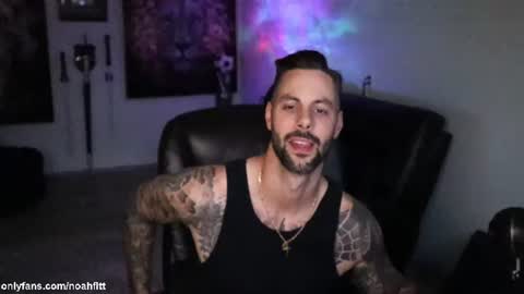 Noah Fitt online show from July 17, 2026, 1:56 am