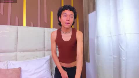 NobaCortez online show from April 30, 2026, 4:52 am