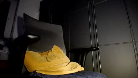 nobodyisperfect80 online show from March 27, 2026, 11:59 pm