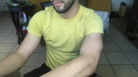 Snapshot of nobudget06 chatting on January 19, 2025, 6:53 pm nobudget06 online show from January 19, 2025, 6:53 pm