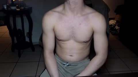 Snapshot of nobudget06 chatting on February 14, 2025, 1:34 am nobudget06 online show from February 14, 2025, 1:34 am