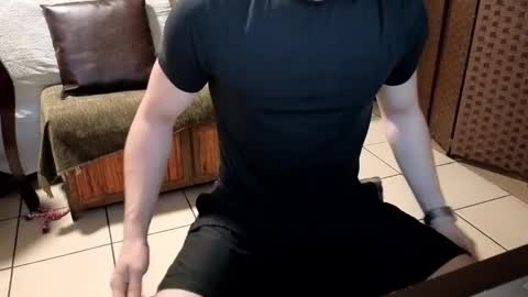 Snapshot of nobudget06 chatting on March 2, 2025, 12:53 am nobudget06 online show from March 2, 2025, 12:53 am