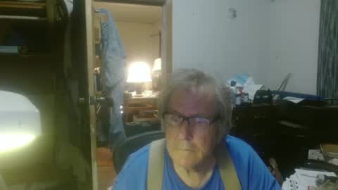 Snapshot of nochancres chatting on February 21, 2025, 8:29 am nochancres online show from February 21, 2025, 8:29 am