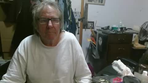 Snapshot of nochancres chatting on January 12, 2026, 12:21 pm nochancres online show from January 12, 2026, 12:21 pm