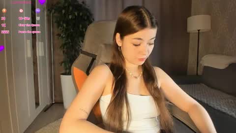 Ashley online show from October 22, 2025, 11:54 am