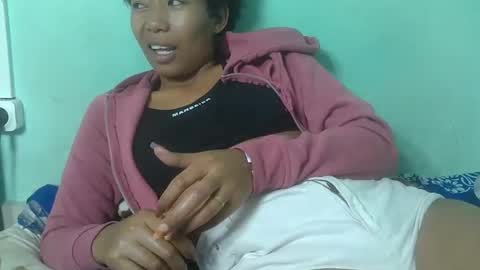 noella711128 online show from December 19, 2025, 6:48 pm