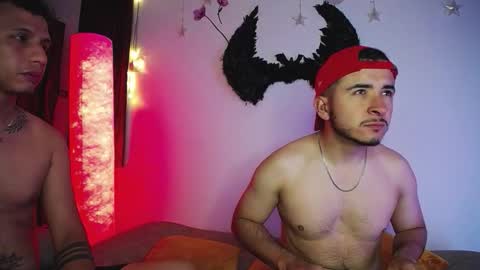 noha_and_iam1 online show from February 8, 2026, 11:35 am